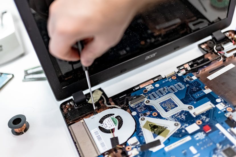 Laptop + Macbook repairsPicture